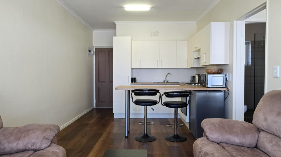 To Let 1 Bedroom Property for Rent in Sunnydale Western Cape